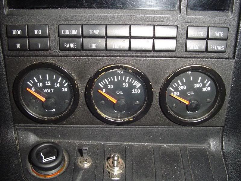 FS e36 VDO gauge pod w/ 3 gauges. oil temp, oil press, voltage. clean